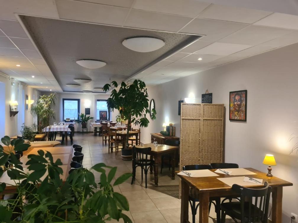 Restaurant Hotel Du Vercors Saint-Martin-en-Vercors Bagian luar foto
