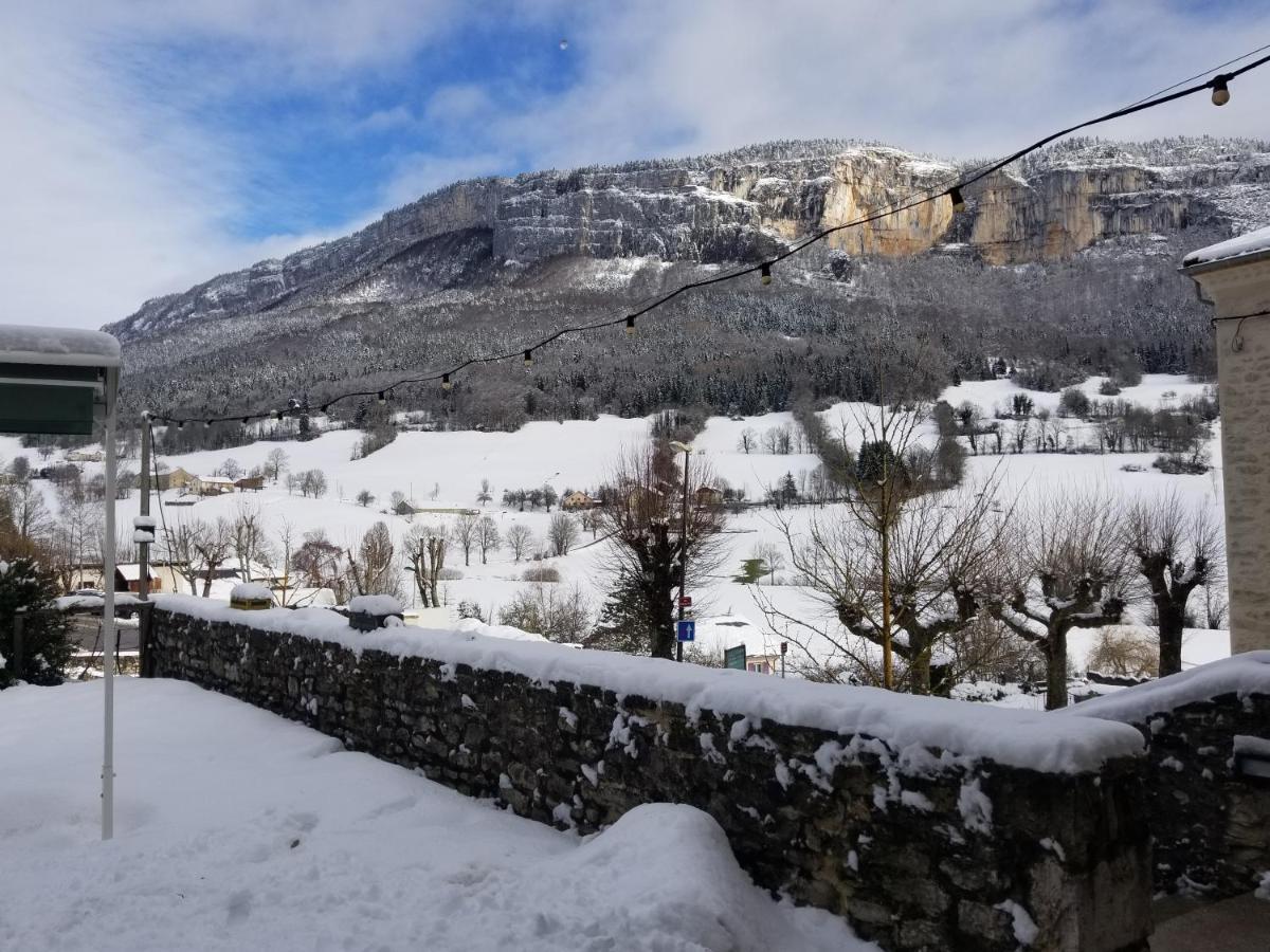 Restaurant Hotel Du Vercors Saint-Martin-en-Vercors Bagian luar foto